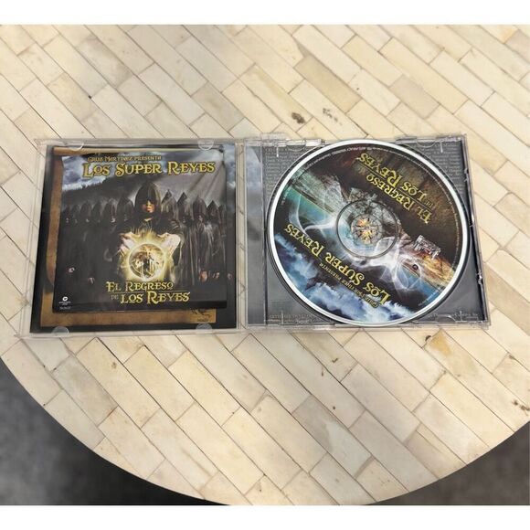 Los Super Reyes : Regreso de los Reyes International 1 Disc CD - Picture 2 of 3